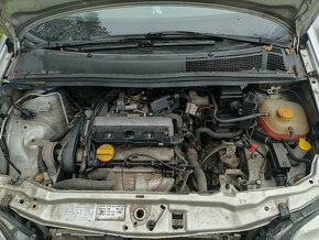 Opel Zafira na ND - 2