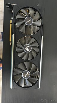 Sapphire Radeon RX 5700 XT NITRO+ 8GB GDDR6 - 2