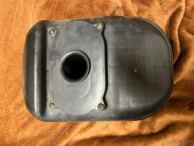Suzuki SV 650s AIRBOX - 2