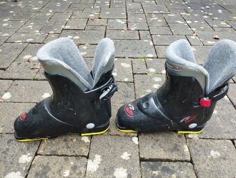 Lyžáky dětské stélka 24cm - 2