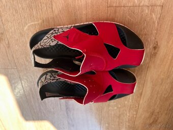 Sandály  Nike (i do vody) - 2