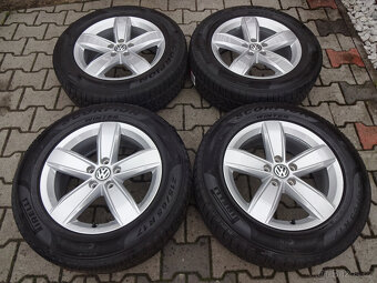 PĚKNÁ ZIMNÍ ORIGINÁL ALU 17" 5x112 pneu 215/65R17 Pirelli - 2