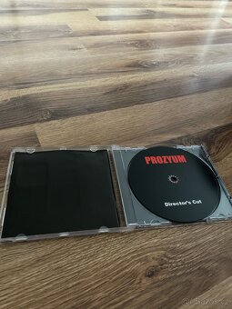 CD Yzomandias podepsané - 2