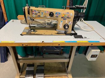Šicí stroj - 2