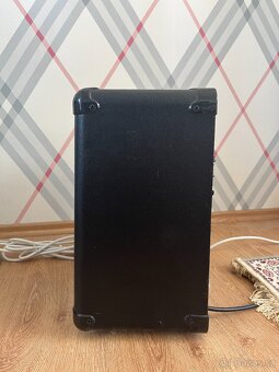 Kytarové kombo MG15R - 2