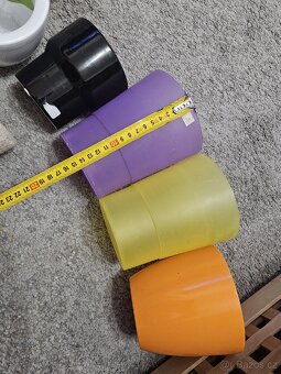 květináče různé - 2