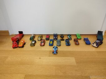 Hotwheels - 2