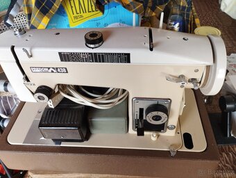 Lucznik 438 kufříkový šicí stroj - 2