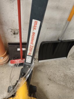 Paletový vozík - 2