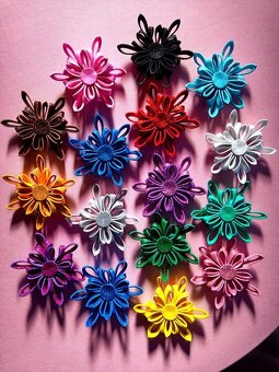 třpytivá pěnovka - 2