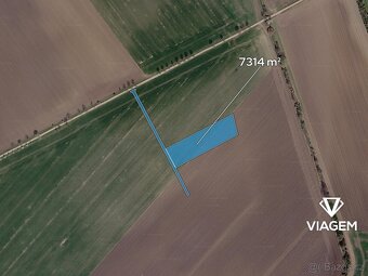 Pole 7 314 m², Podíl 8 % o výměře 472 m² - 2