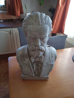 Busta Bedřich Smetana - 2