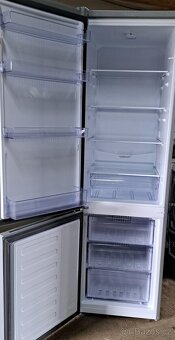 Kombin. led. 3 šup. BEKO, stříbrná. - 2