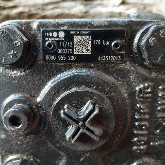 Servo zf avia - 2