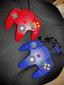 Nintendo 64 ovladače originál - 2