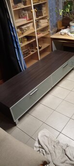 stolek pod TV - 2