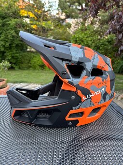 MTB helma M 55-58cm - 2