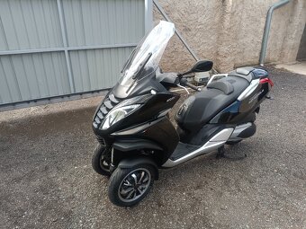 Peugeot Metropolis 400i CZ doklady v ceně Kufr. - 2