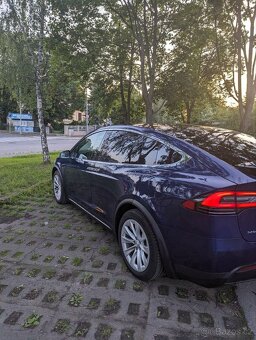 Tesla Model X 75D - 2