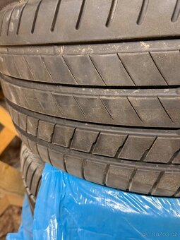 Pneumatiky letni dvojrozměr z BMW X5 - 2