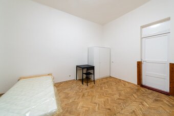 Простора кімната з пропискою — Прага 5, Smíchov - 2