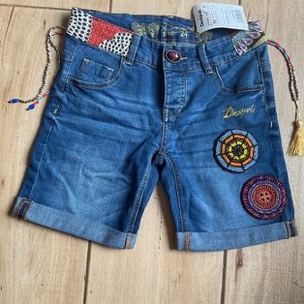 NOVÉ- dám šortky s korálky-Desigual- 24 ( XS/ 34) - 2