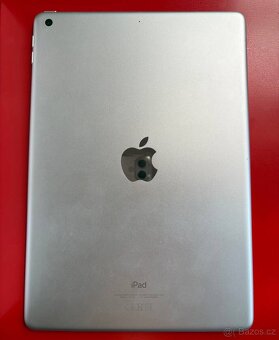 iPad 9th gen. 10.2 (2021) 64 GB Wi‑Fi - 2