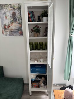 Vitrína/knihovna ikea Hemnes - 2