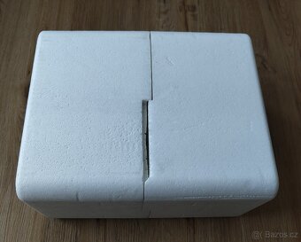 Polystyrenovy box na 6 lahví vína - 2