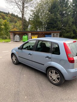 Ford fiesta 2005 - 2