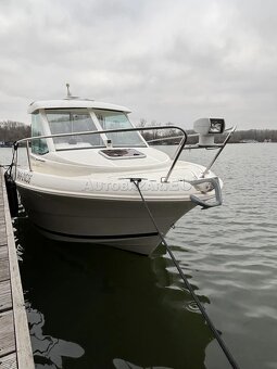 Merry Fisher 585 - 2