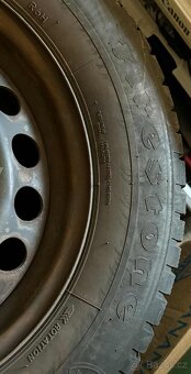 Prodám Firestone Winterhawk 195/65 R15 - 2