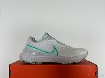 Nike INFINITY PRO 2 boty bez spiků 43 - 2