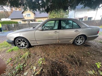 Mercedes Benz E200 W210 - 2