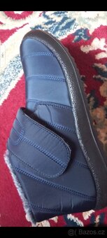 Zimní nové,velmi teple boty na zip.vel 42 - 2