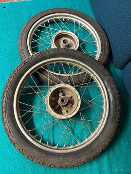 Kola Jawa Pionýr - 2