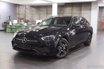 Mercedes-Benz E300de AMG - otevřeno celý víkend do 20:00 - 2