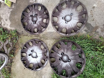 4 poklice Ford Mondeo, Focus, C-Max "16, pěkné - 2