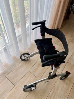 Čtyřkolové chodítko DMA skládací - 2