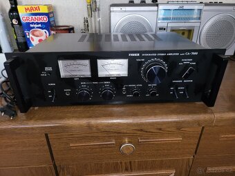 Prodám super zesík FISHER-CA-7000, starý, poctivý zesilovač, - 2