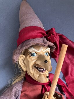 Závěsná dekorace - ježibaba, 60 cm - 2