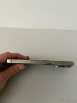 Iphone 15 Pro 256 GB - 2