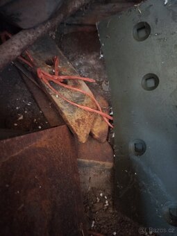 Díly na pluh privát - 2