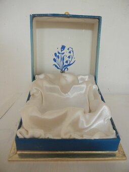 Retro krabička od parfému Modrý Iris - 2