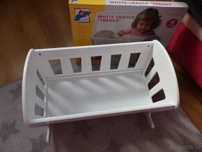 Kolébka pro panenku - 2
