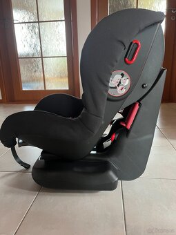 Dětská autosedačka MAXI-COSI - 2