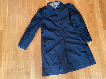 Oboustranný jarní plášť zn.Max Mara, vel.L. - 2