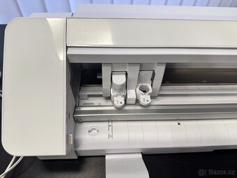 Řezací plotr Silhouette Cameo 4 Pro - 2