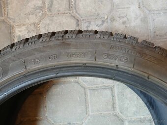 Pneumatiky 225/40 R 18 zimní - 2