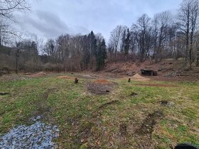 Staveb pozem údolí Javorné-Ondřejovice - Rejviz -u potoka - 2